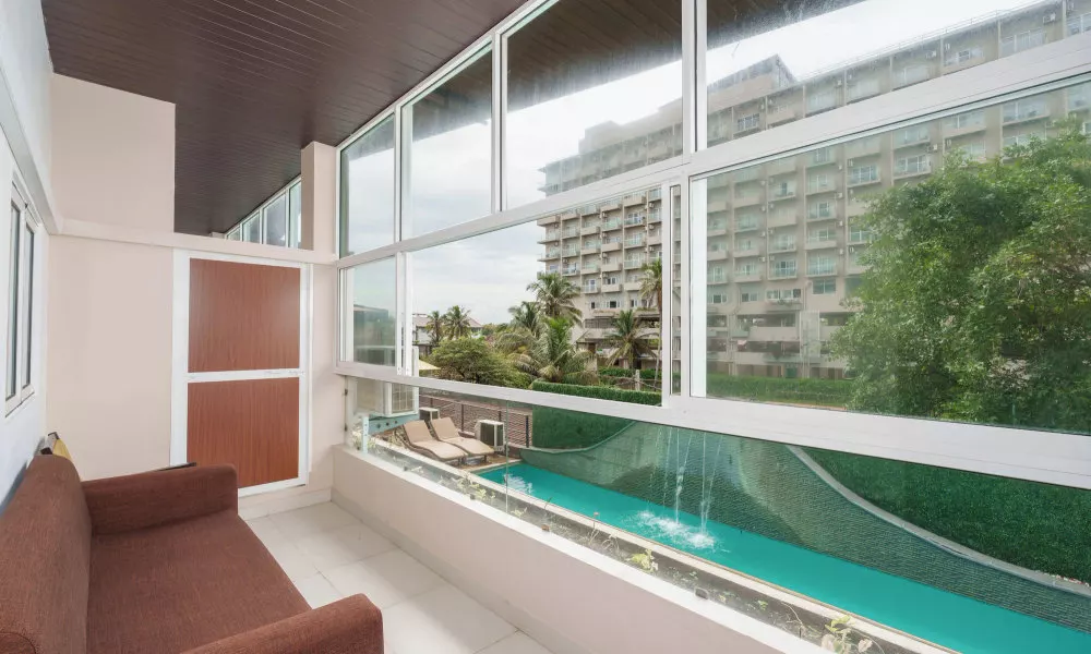 Beach Corridor Hotel & Spa with Free Airport Shuttle, фото 2