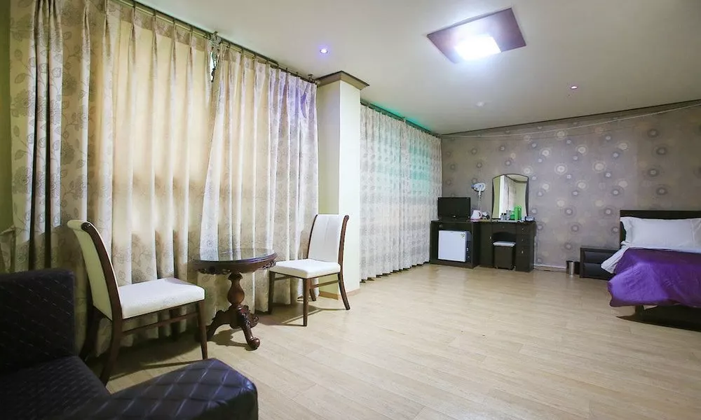 Bobos Motel, фото 2