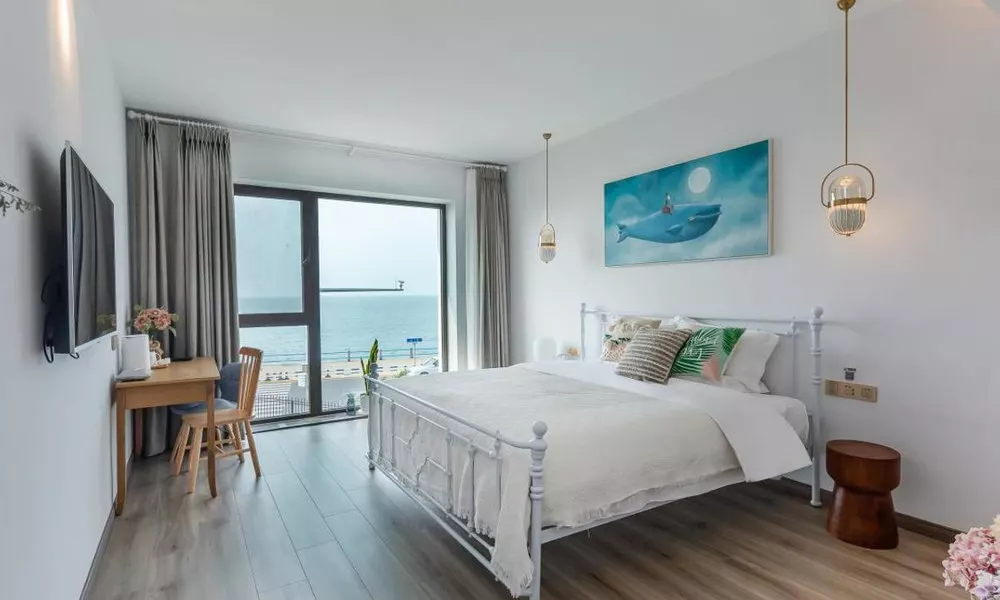 Floral Hotel · Jing Hai Man Ju Qingdao