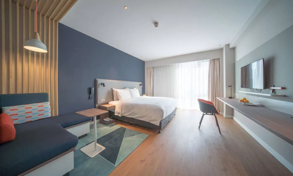 Holiday Inn Express Shanghai Huijin by IHG, фото 2