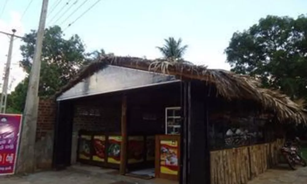 White Place Hotel & Restaurant