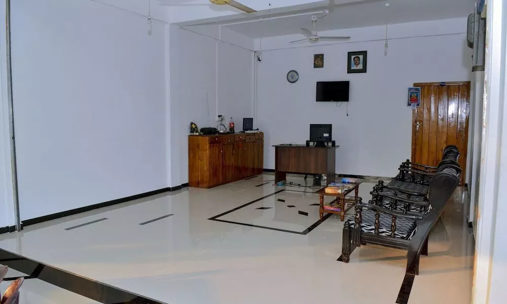 Hotel Aathithan Trincomalee