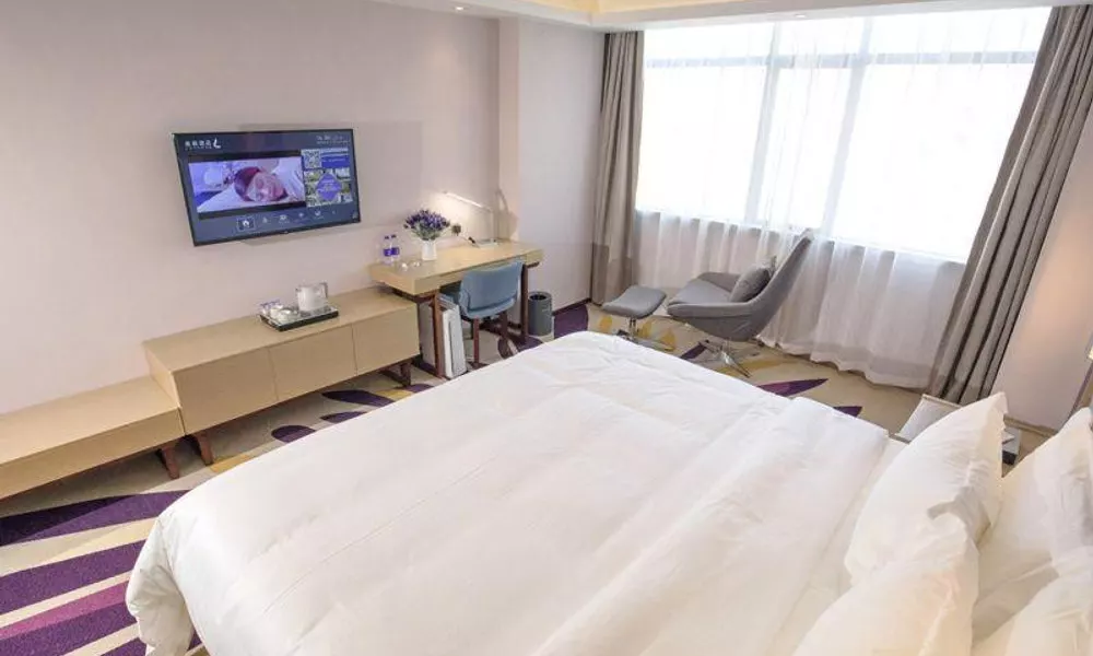 Lavande Hotels·Foshan Bijiang Light Rail Country Garden Headquarters