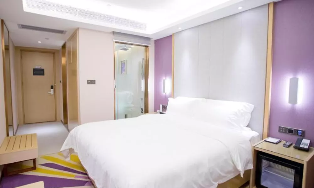 Lavande Hotels·Shenzhen Xili Metro Station, фото 4