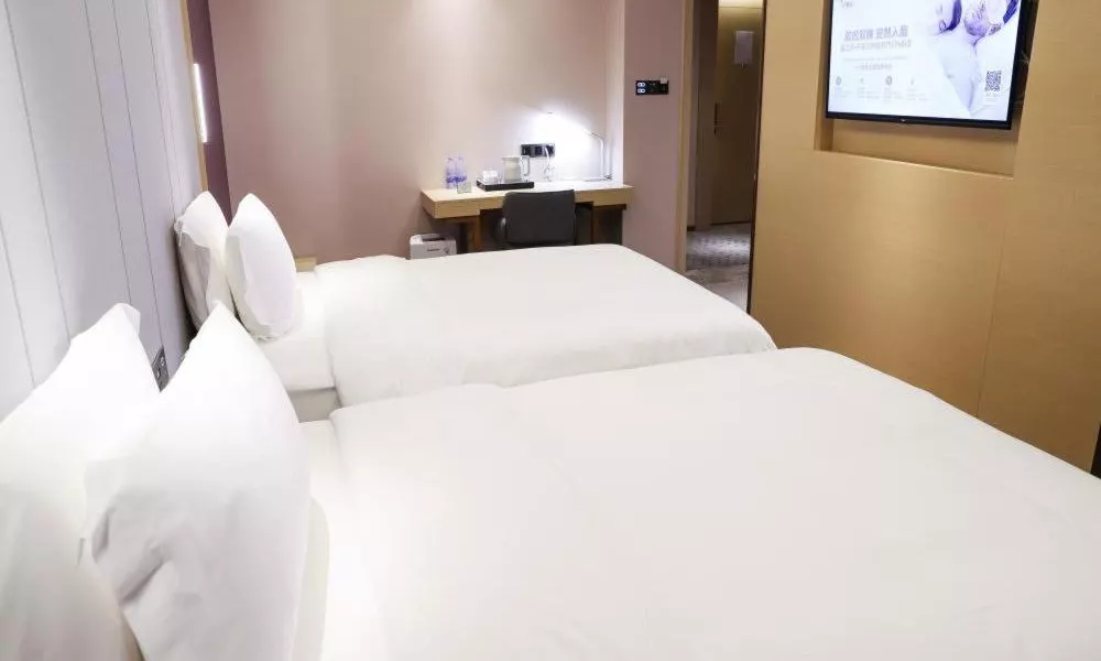 LAVANDE HOTELS SHENZHEN NORTH STATION LONGHUA FOXCONN HEADQUARTERS, фото 3