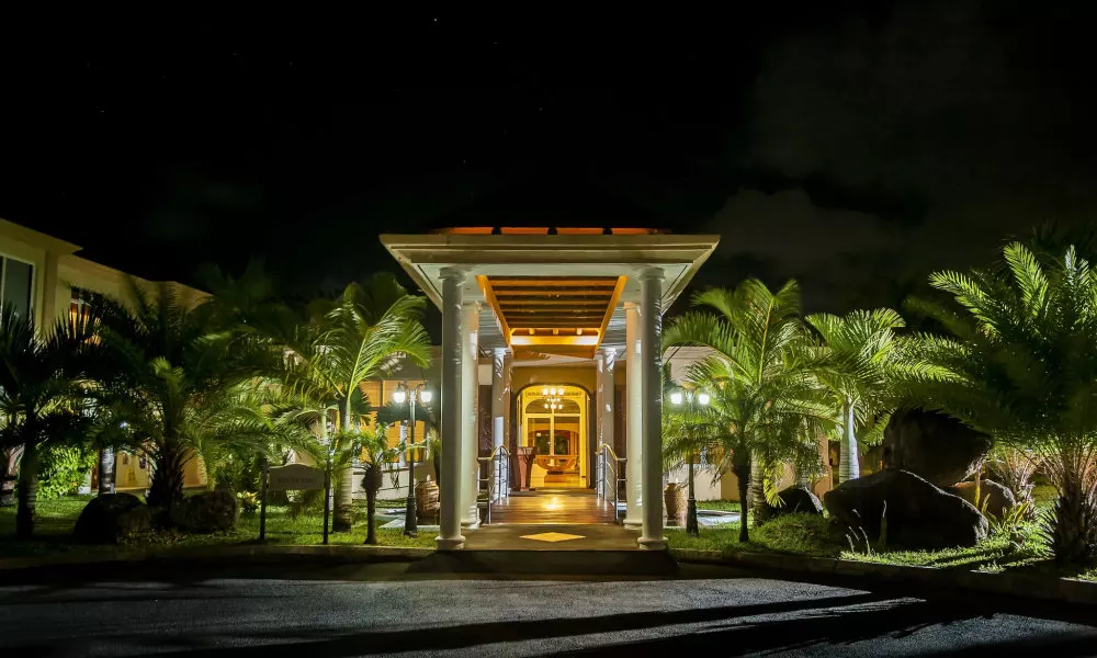 Jalsa Beach Hotel & Spa