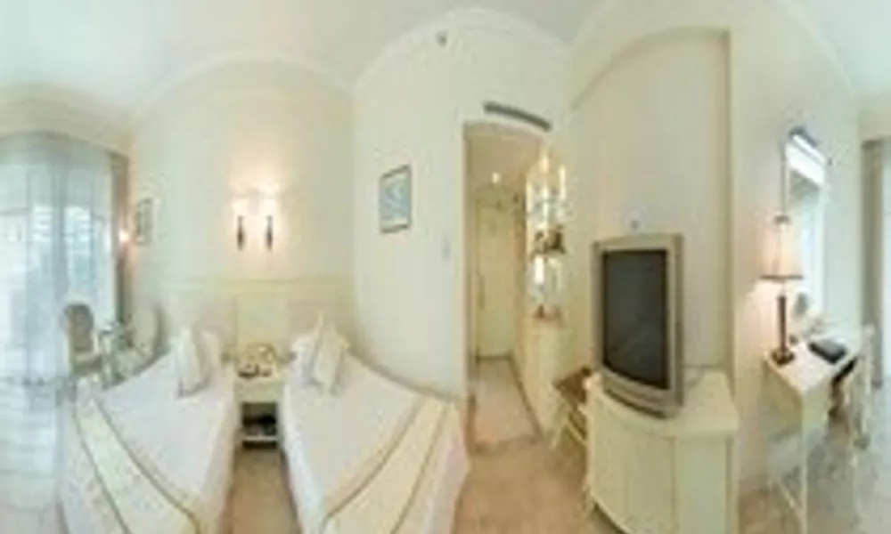 Landscape Beach Hotel Sanya, фото 4
