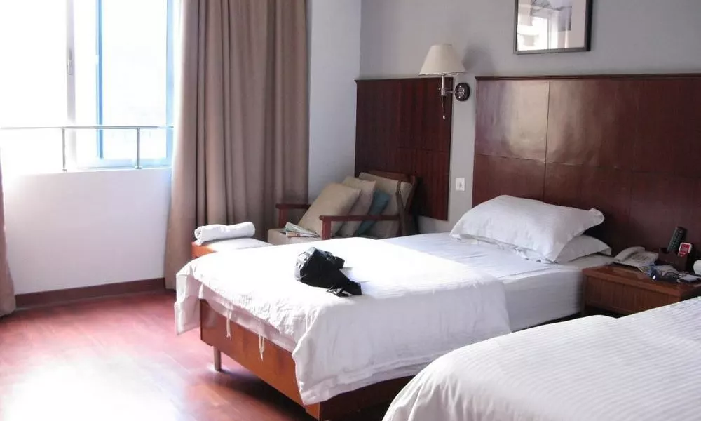 Huaxin Sea View Hotel - Sanya, фото 2