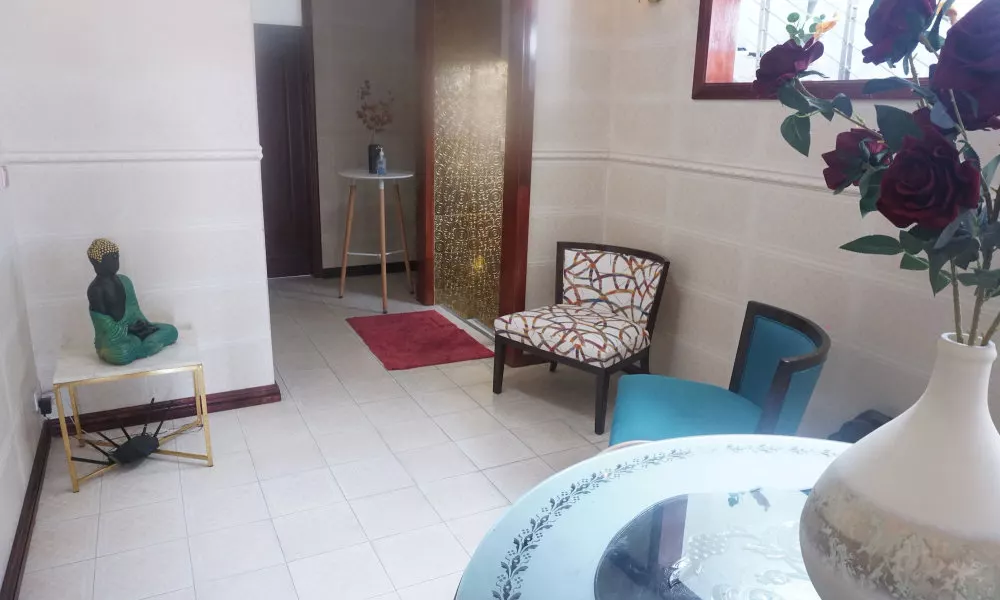 Happy Ours Guest House