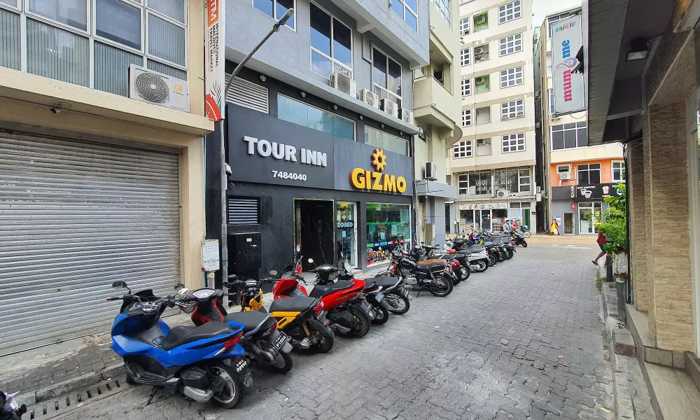 TOUR INN
