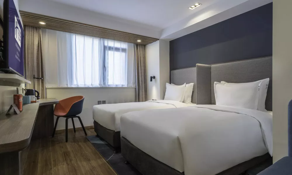 Holiday Inn Express Qingdao City Center by IHG, фото 3