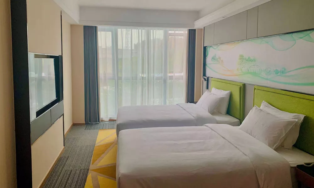 Days Hotel by Wyndham Bishan Chongqing, фото 2