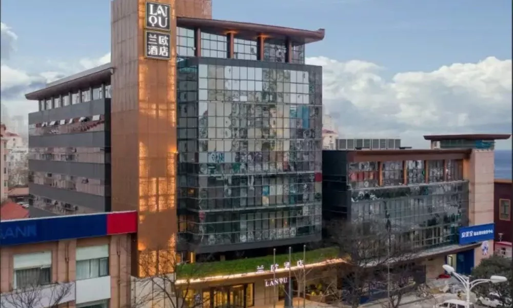 Lanou Hotel (Qingdao Wusi Square)