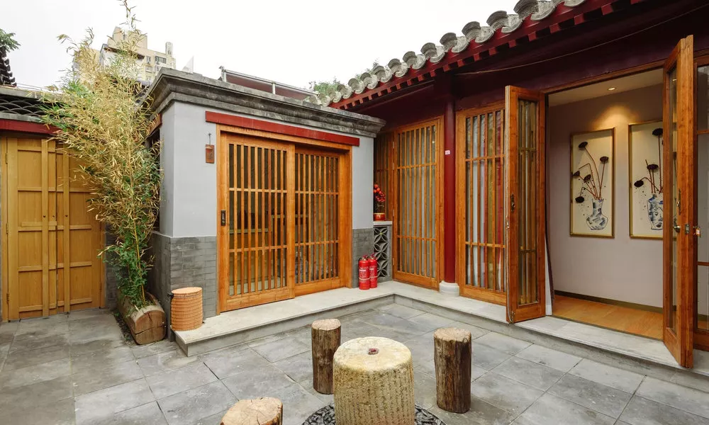 ISVARA Culture Homestay Suites