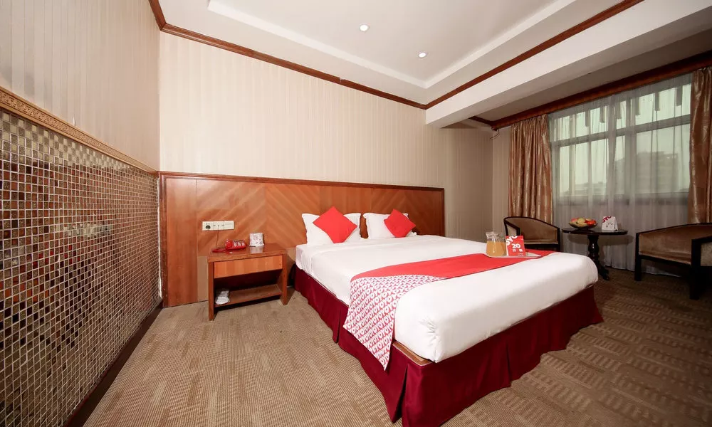 OYO 8027 Li Hu Business Hotel, фото 5