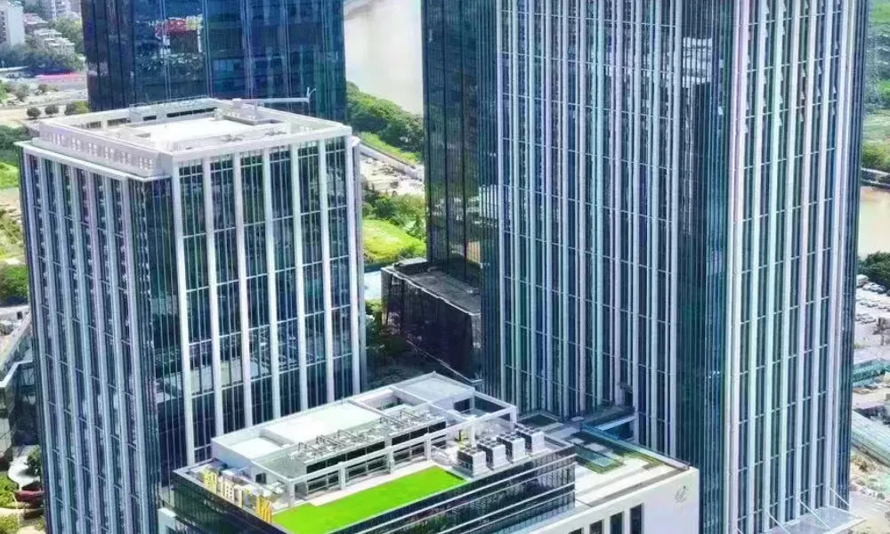 LN Dongfang Hotel Pazhou-Free Shuttle Buses and Registration Counter for Purchasing Agents during th