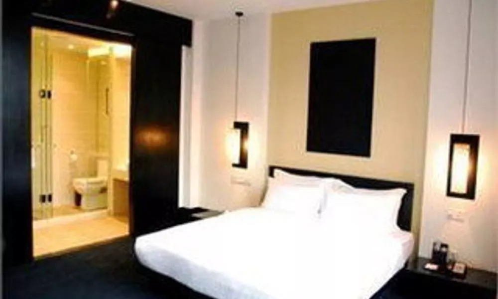 Master Hotel