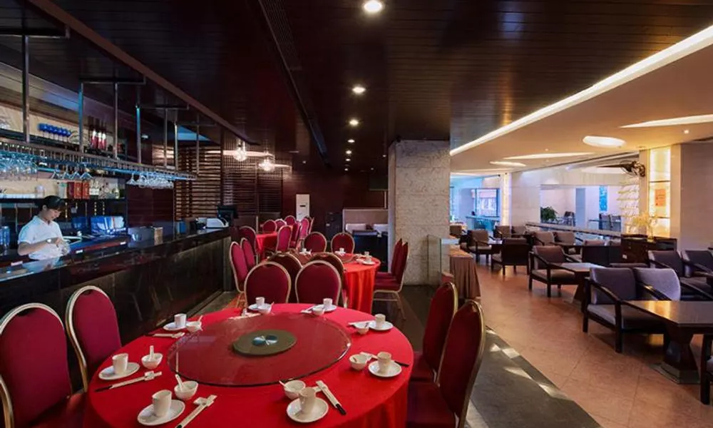Vienna Hotel - Guangzhou South Railway Station Branch, фото 5