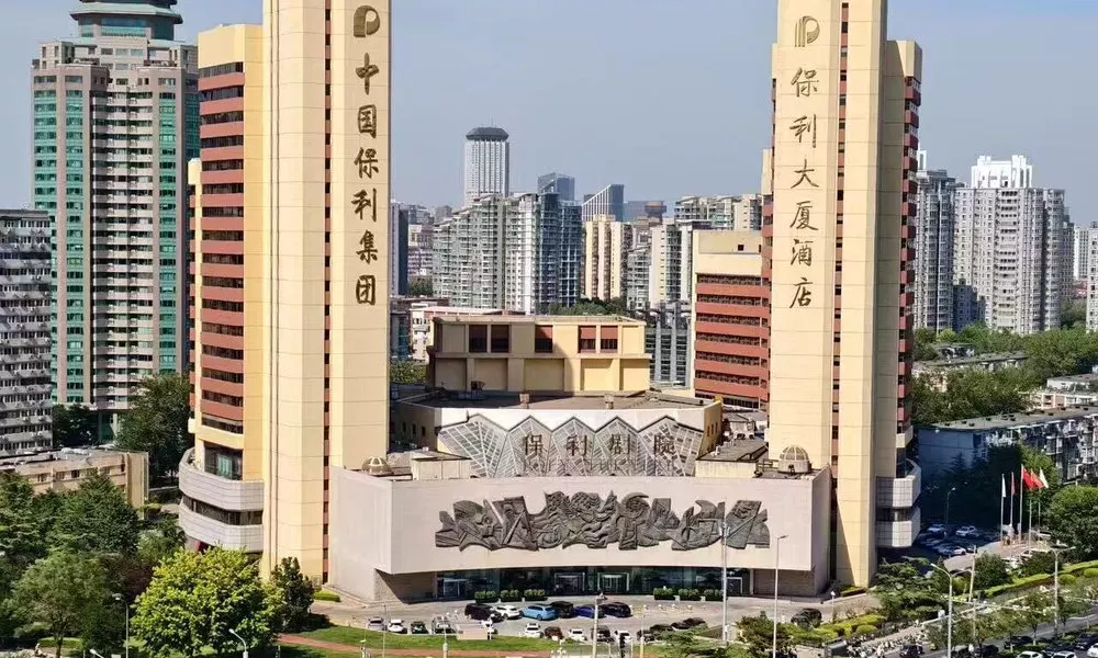 Poly Plaza Hotel
