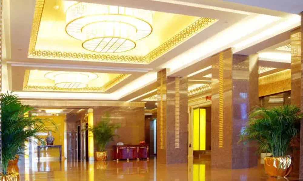 Chong Wen Men Hotel