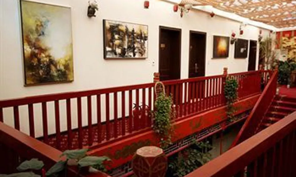 N.E. Hotel