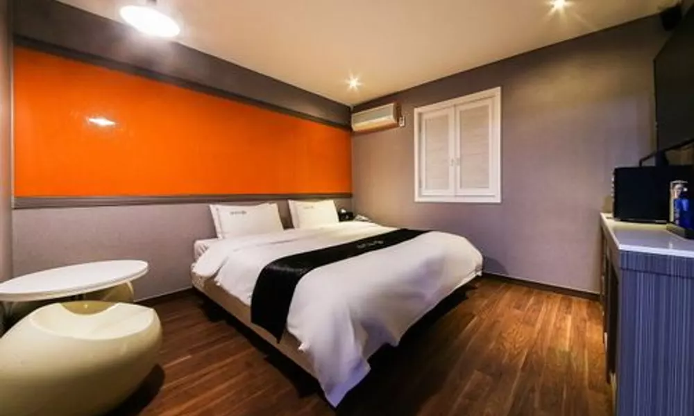 BJ Hotel