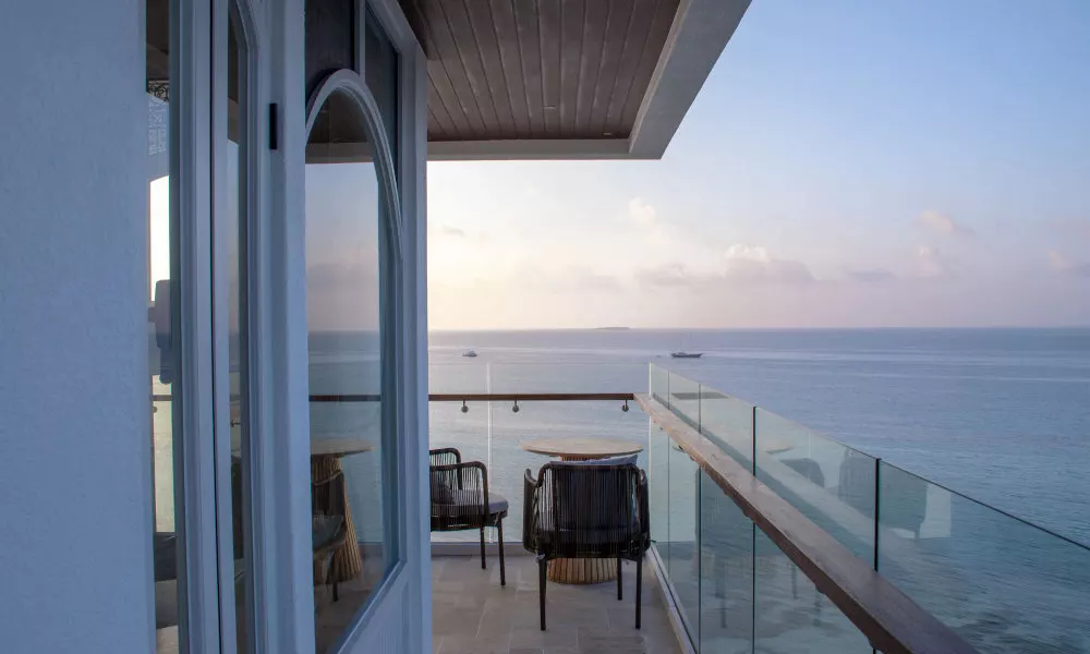 Stone Hotel Dhiffushi, фото 4