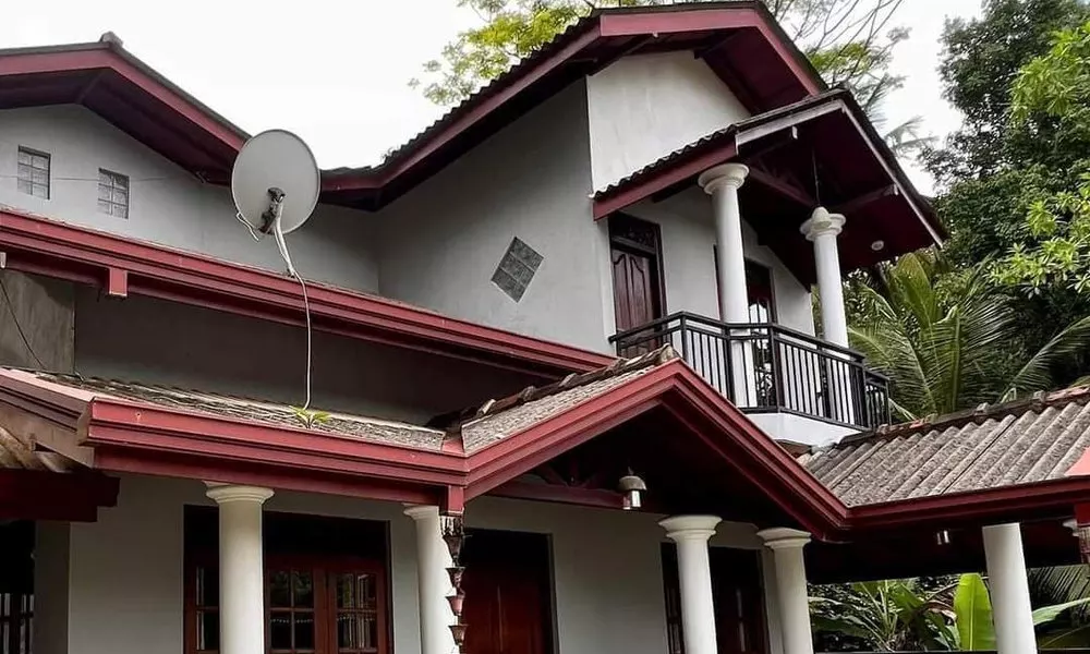 Impeccable 3-bed House in Unawatuna, Galle