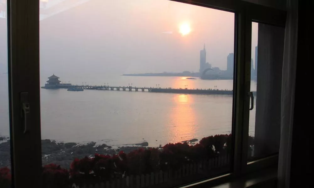 Qingdao Oceanwide Elite Hotel, фото 4