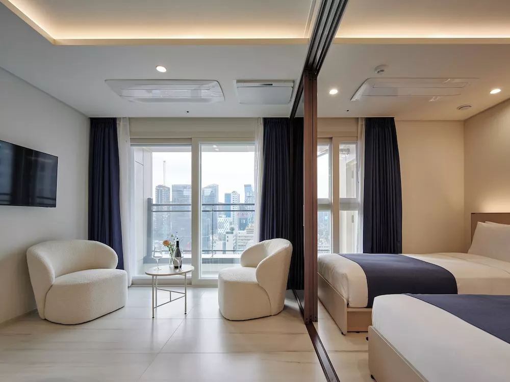 Люкс класса премьер с балконом