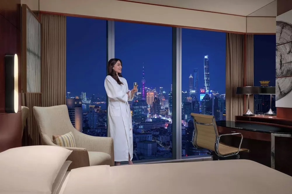 Номер skyline с видом на набережную