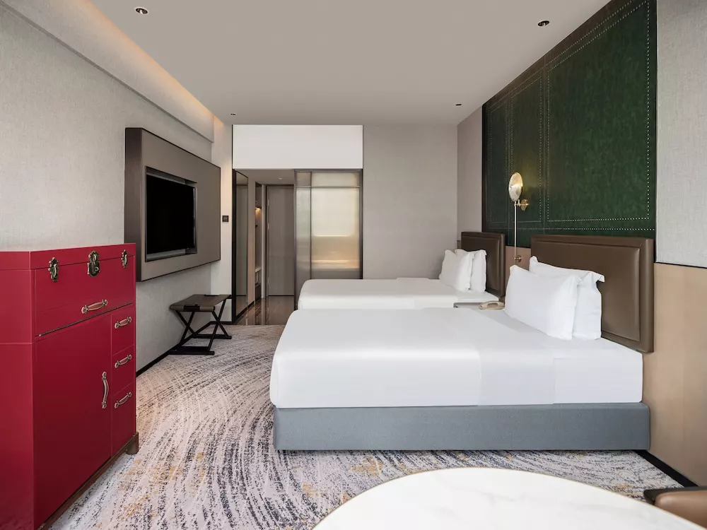 Премьер
